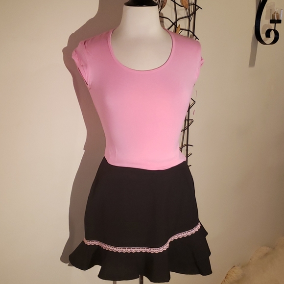 Top with Skirt - Picture 1 of 16